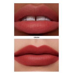 Hourglass Velvet Story Lip Cream